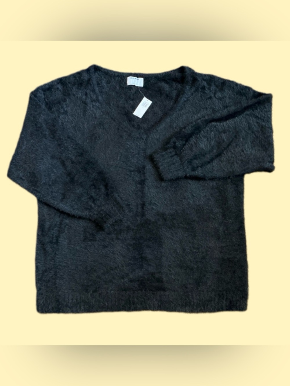 NWT~Black V-Neck Long Sleeved Soft “Eyelash” Tunic Sweater, Women’s Large